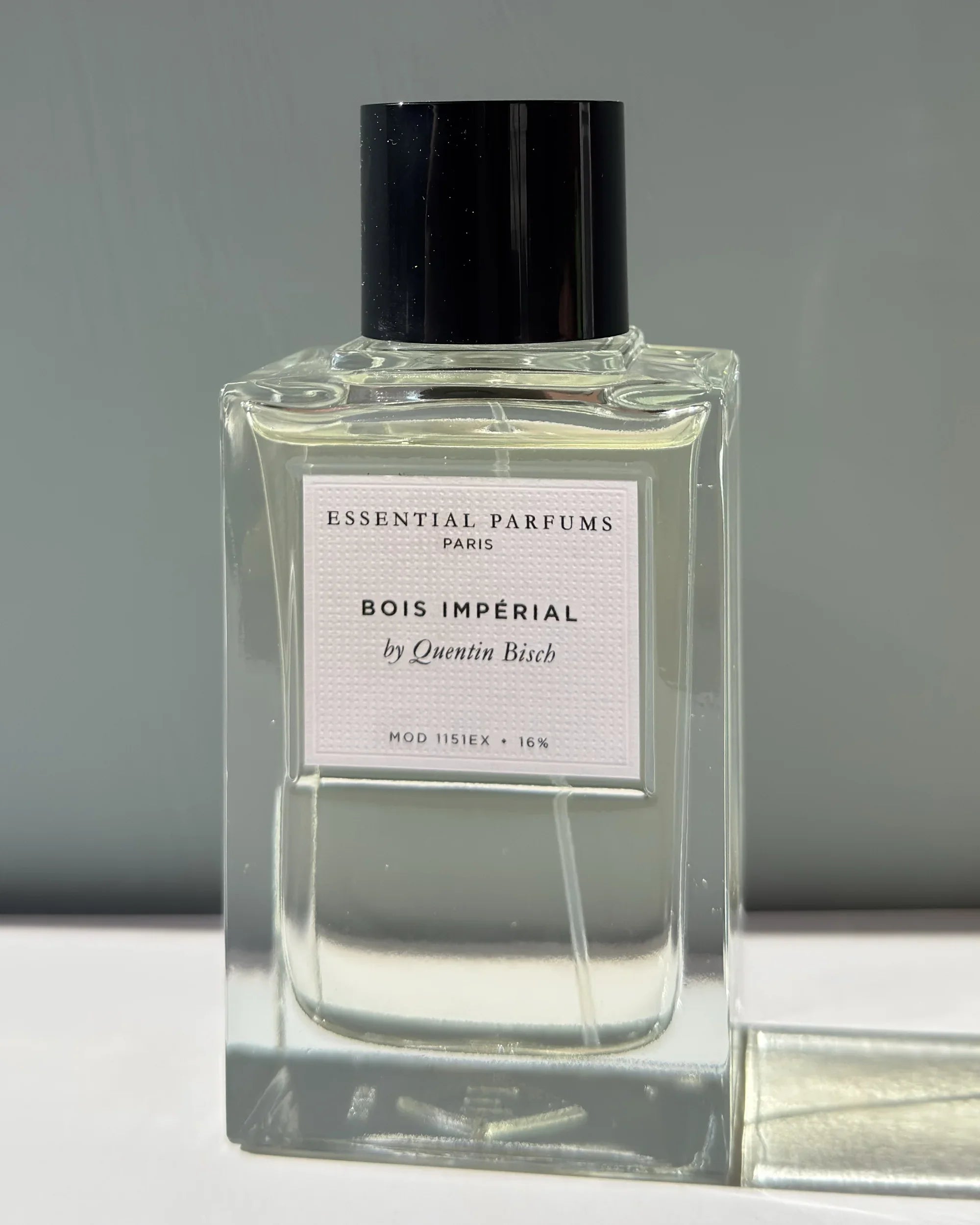 Essential Parfums Bois Impérial fragrance decant bottle